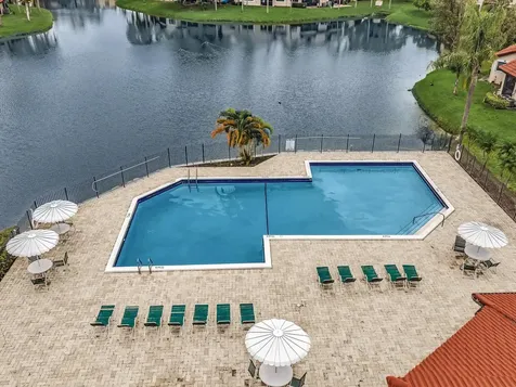 9001 W Sunrise Boulevard Plantation FL 33322