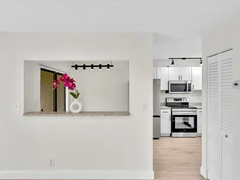 9001 W Sunrise Boulevard Plantation FL 33322