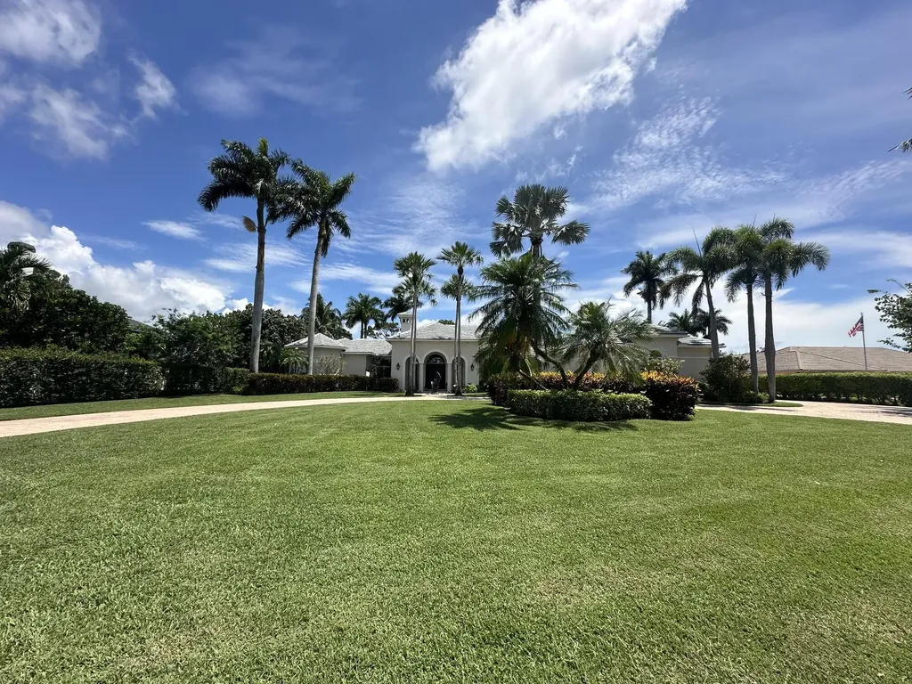 645 Atlantis Estates Way Atlantis FL 33462