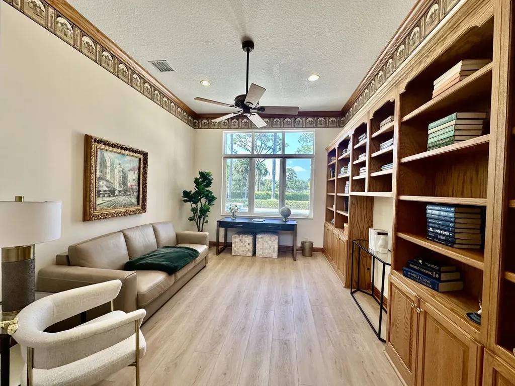 645 Atlantis Estates Way Atlantis FL 33462