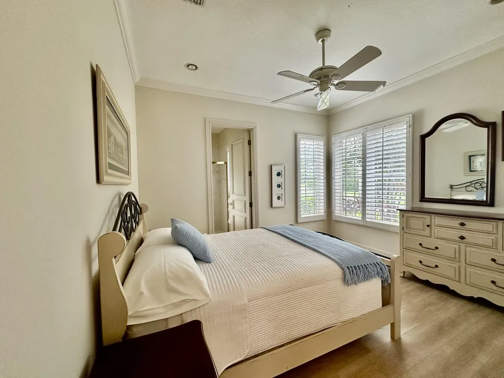 645 Atlantis Estates Way Atlantis FL 33462