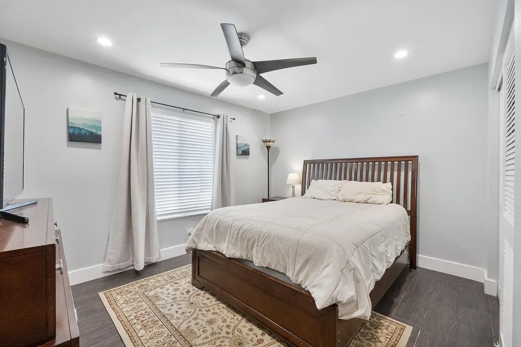 3441 NW 20th Street Coconut Creek FL 33066