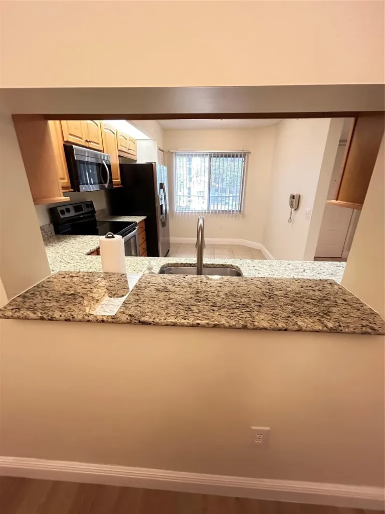 900 SW 142nd Avenue Pembroke Pines FL 33027