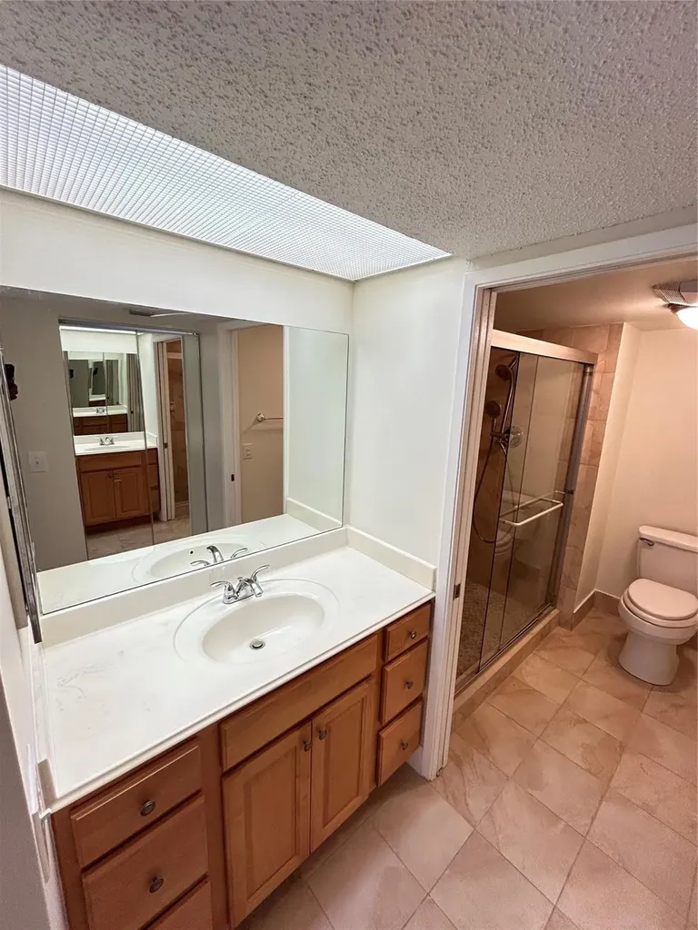 900 SW 142nd Avenue Pembroke Pines FL 33027