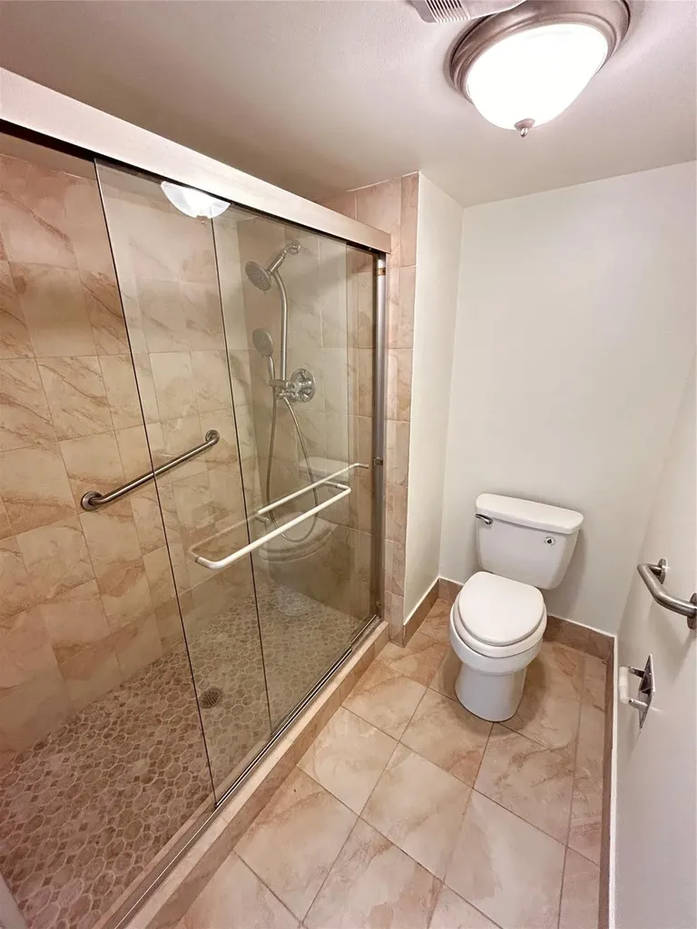900 SW 142nd Avenue Pembroke Pines FL 33027