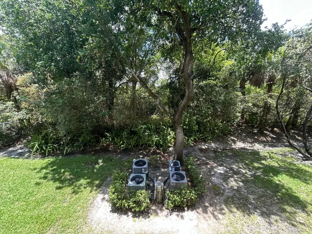 900 SW 142nd Avenue Pembroke Pines FL 33027
