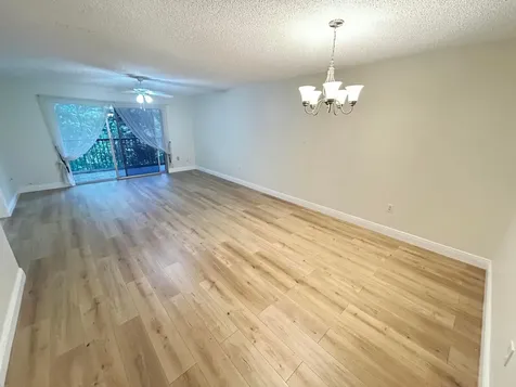 900 SW 142nd Avenue Pembroke Pines FL 33027