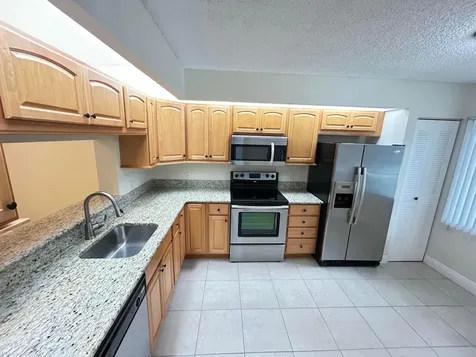 900 SW 142nd Avenue Pembroke Pines FL 33027
