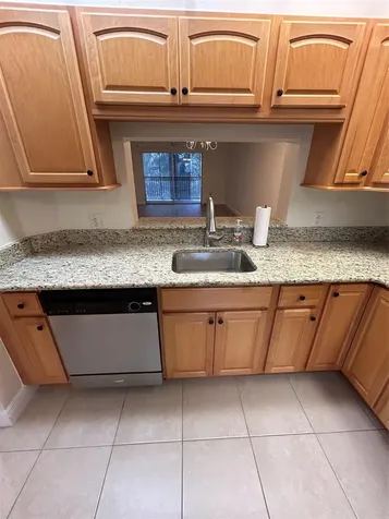 900 SW 142nd Avenue Pembroke Pines FL 33027