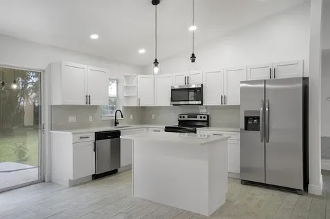 673 Cavern Terrace Sebastian FL 32958