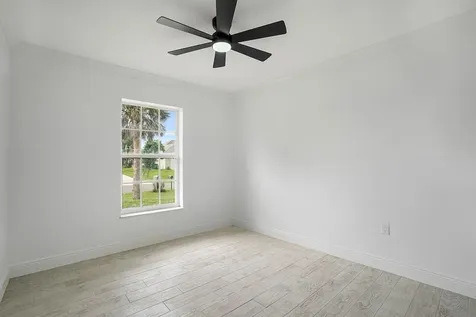 673 Cavern Terrace Sebastian FL 32958