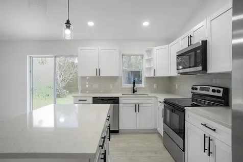 673 Cavern Terrace Sebastian FL 32958