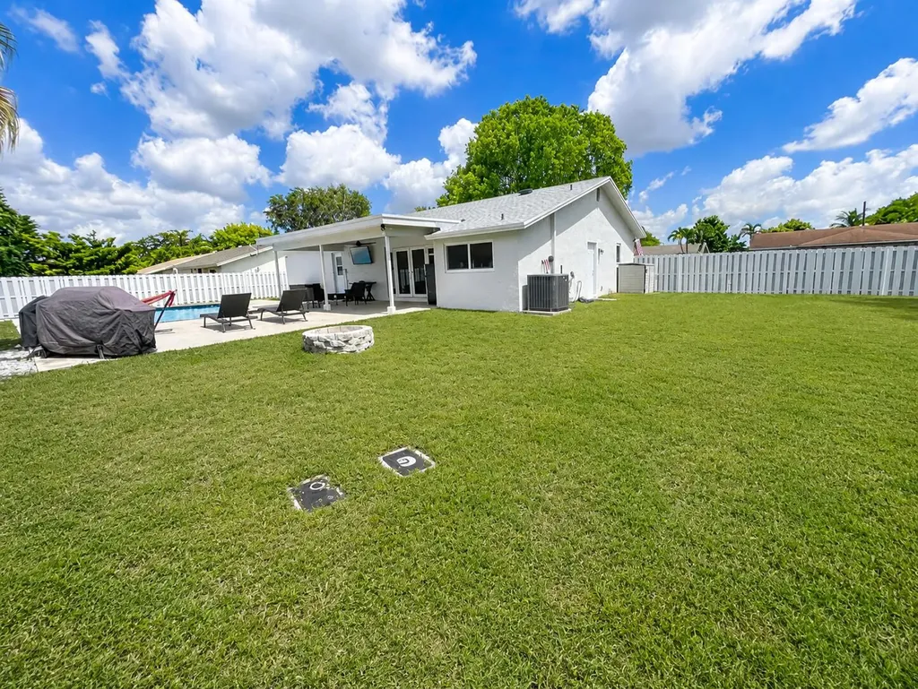 11100 NW 25th Court Sunrise FL 33322