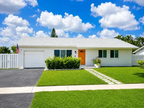 11100 NW 25th Court Sunrise FL 33322