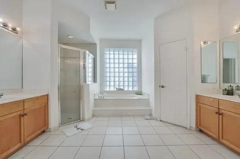 5005 NW 57th Terrace Coral Springs FL 33067