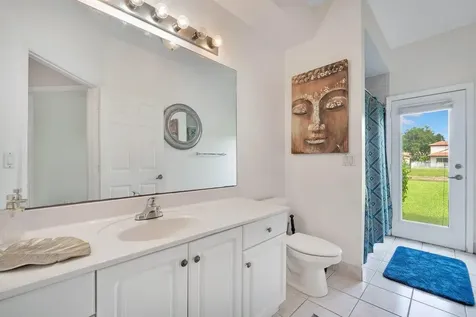 5005 NW 57th Terrace Coral Springs FL 33067