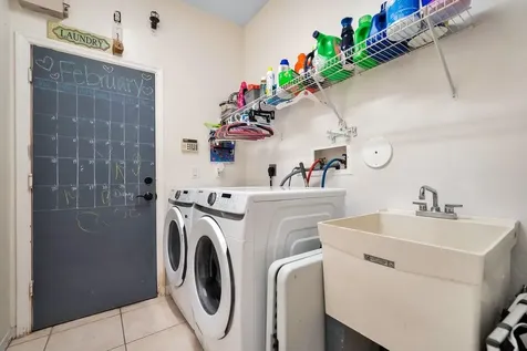5005 NW 57th Terrace Coral Springs FL 33067