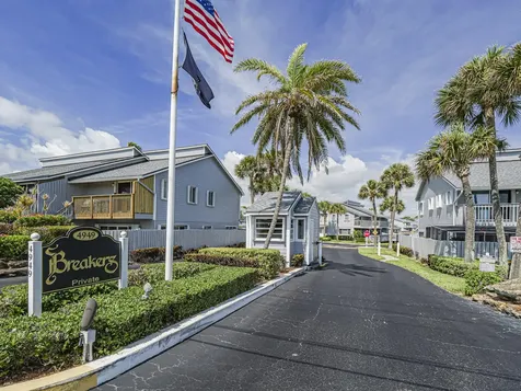 4949 N Highway A1a Fort Pierce FL 34949