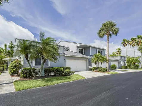 4949 N Highway A1a Fort Pierce FL 34949