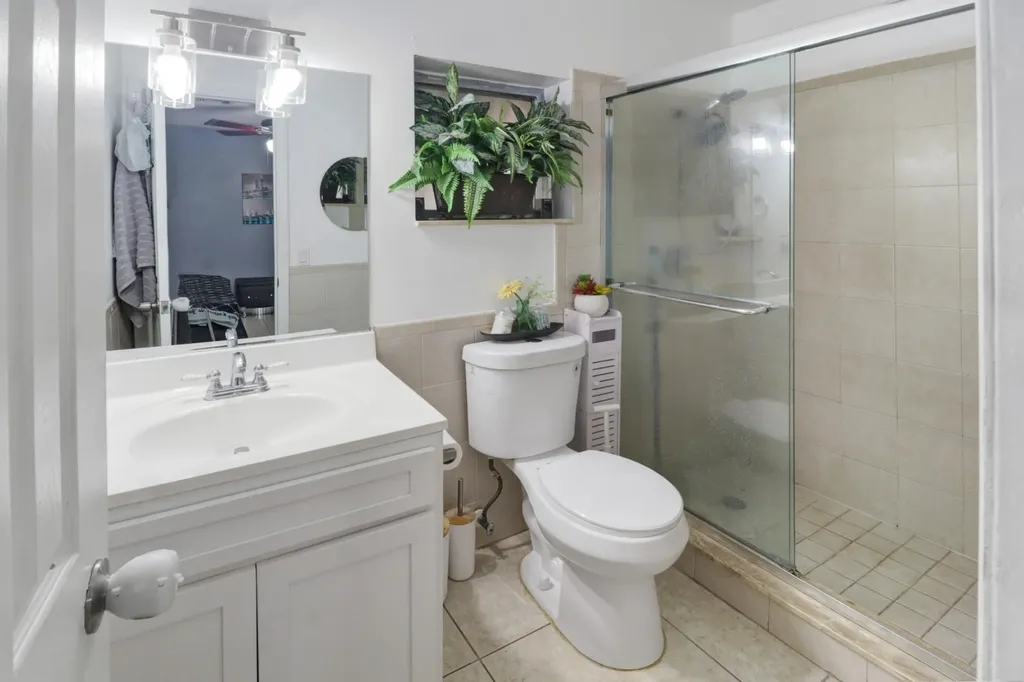 1904 Palmland Drive Boynton Beach FL 33436