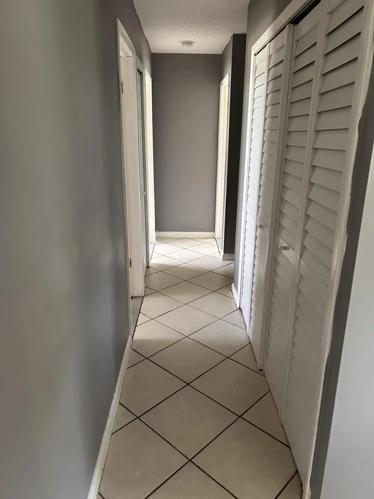 2029 SE Hideaway Circle Port St Lucie FL 34952