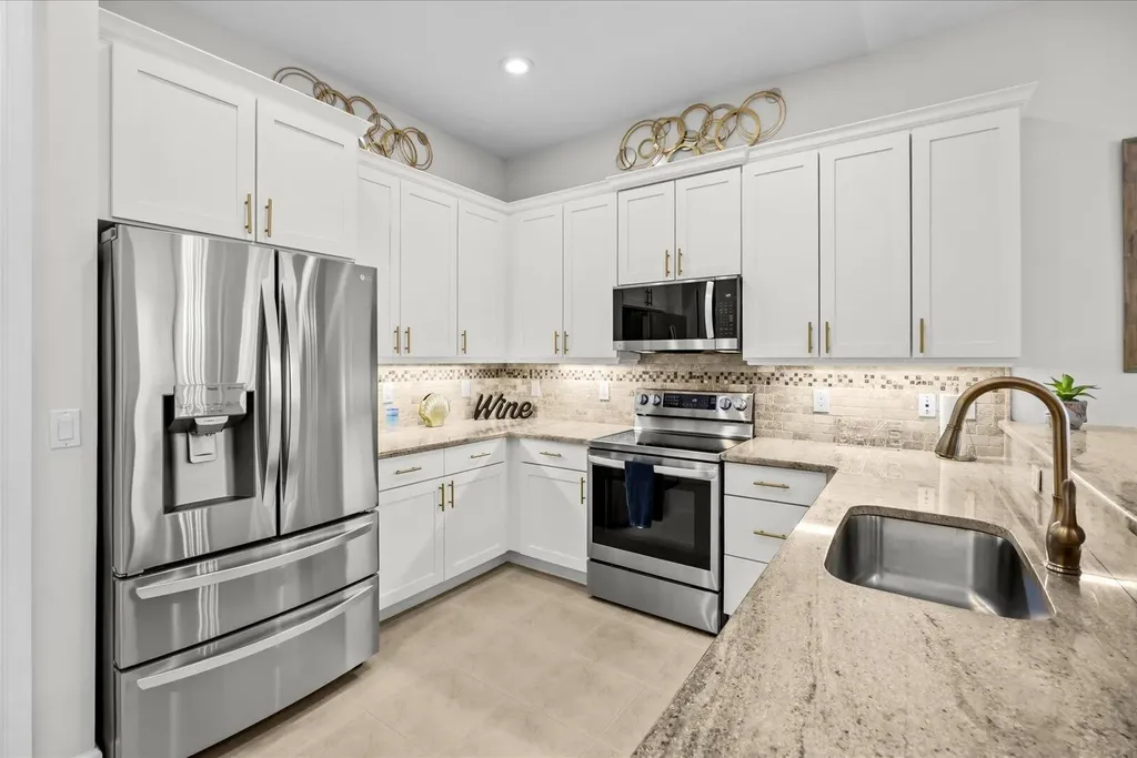 10099 SW Duccio Lane Port St Lucie FL 34986