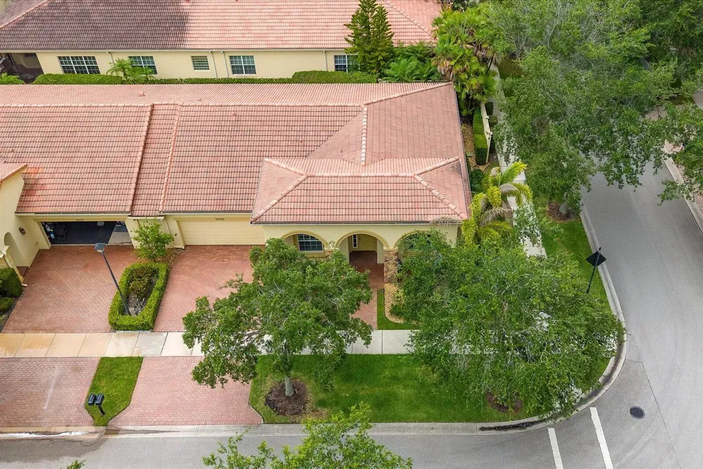 10099 SW Duccio Lane Port St Lucie FL 34986