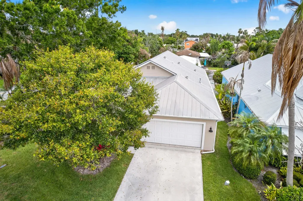 2401 SW Estella Terrace Palm City FL 34990