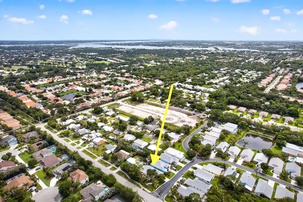 2401 SW Estella Terrace Palm City FL 34990