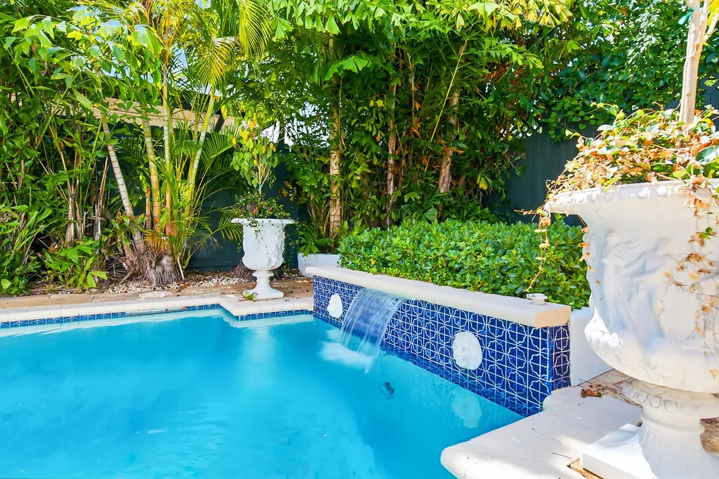 235 Nottingham Boulevard West Palm Beach FL 33405