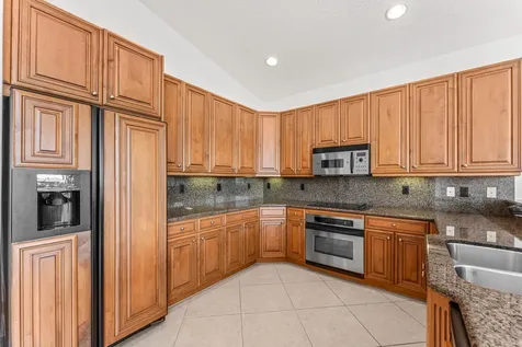 13215 Alhambra Lake Circle Delray Beach FL 33446