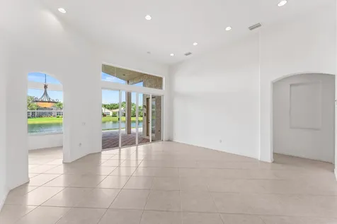 13215 Alhambra Lake Circle Delray Beach FL 33446