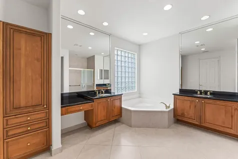 13215 Alhambra Lake Circle Delray Beach FL 33446