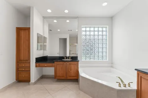 13215 Alhambra Lake Circle Delray Beach FL 33446