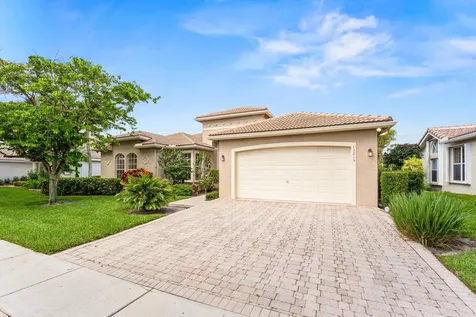 13215 Alhambra Lake Circle Delray Beach FL 33446