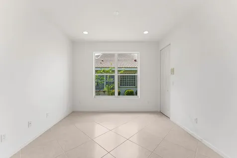 13215 Alhambra Lake Circle Delray Beach FL 33446