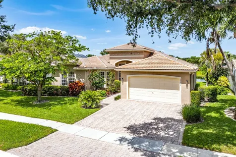 13215 Alhambra Lake Circle Delray Beach FL 33446
