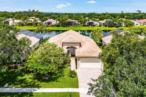 13215 Alhambra Lake Circle Delray Beach FL 33446