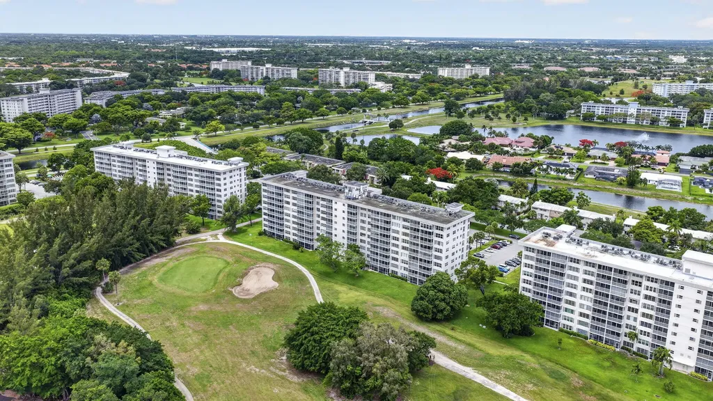 3150 N Palm Aire Drive Pompano Beach FL 33069