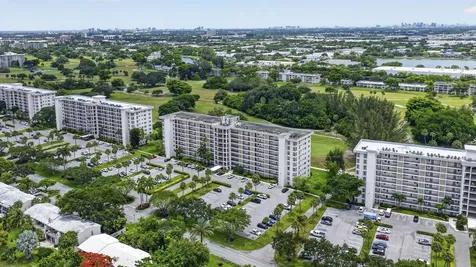 3150 N Palm Aire Drive Pompano Beach FL 33069