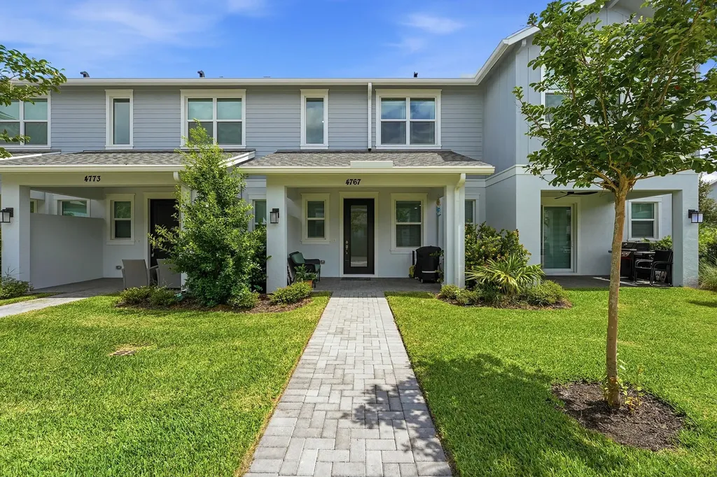 4767 N Longwood Lake Square Westlake FL 33470