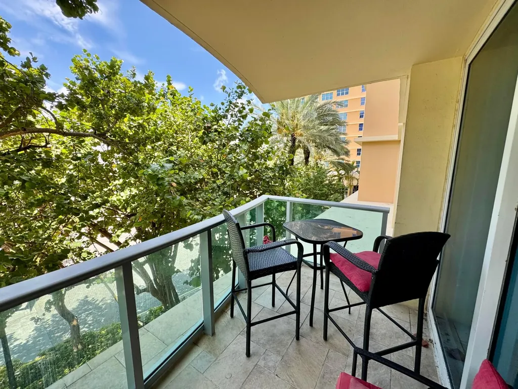 2501 S Ocean Drive Hollywood FL 33019