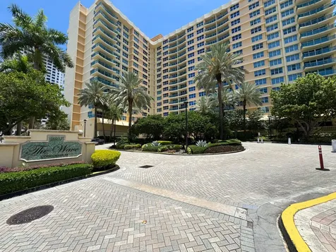 2501 S Ocean Drive Hollywood FL 33019