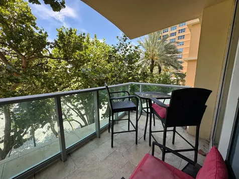 2501 S Ocean Drive Hollywood FL 33019