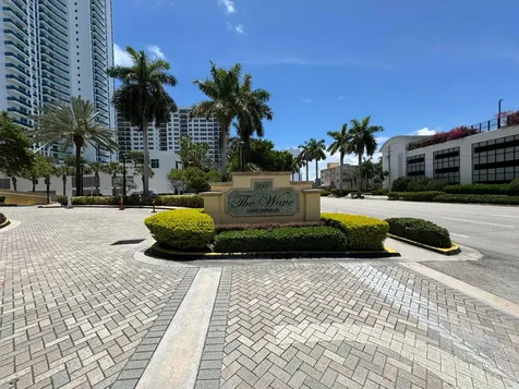 2501 S Ocean Drive Hollywood FL 33019