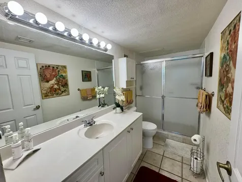 2501 S Ocean Drive Hollywood FL 33019
