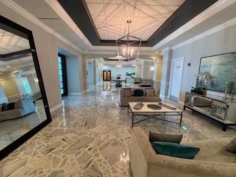 2501 S Ocean Drive Hollywood FL 33019