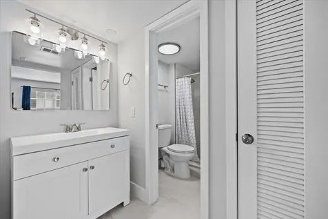 5500 Tamberlane Circle Palm Beach Gardens FL 33418