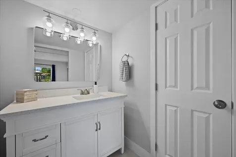 5500 Tamberlane Circle Palm Beach Gardens FL 33418