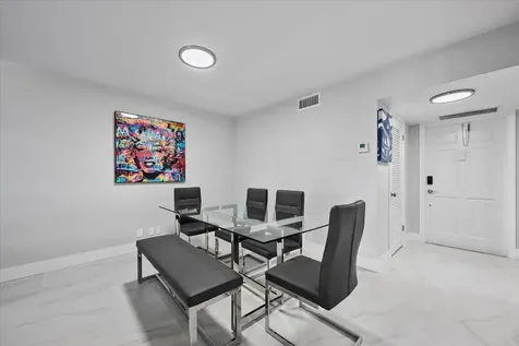 5500 Tamberlane Circle Palm Beach Gardens FL 33418